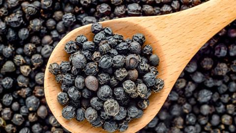 Best supplements and nutraceuticals for COVID-19: scientific research on piperine and COVID-19